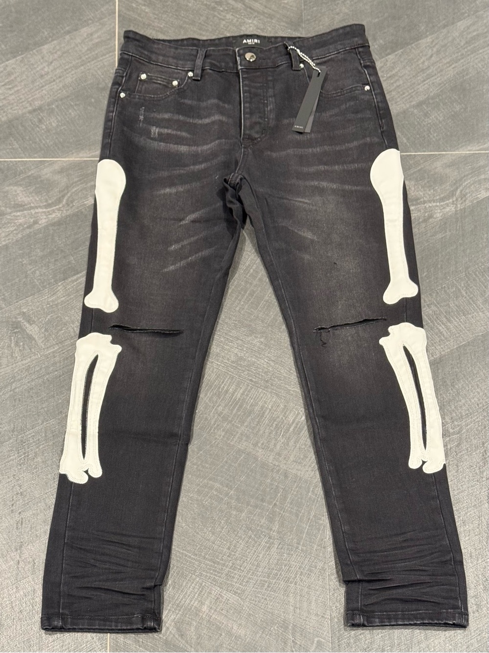 AMIRI Men's Black Dark Wash Denim Skeleton Patch slim fit size 38